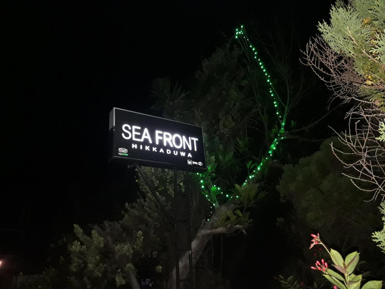 Sea Front Hikkaduwa Lejlighed Eksteriør billede